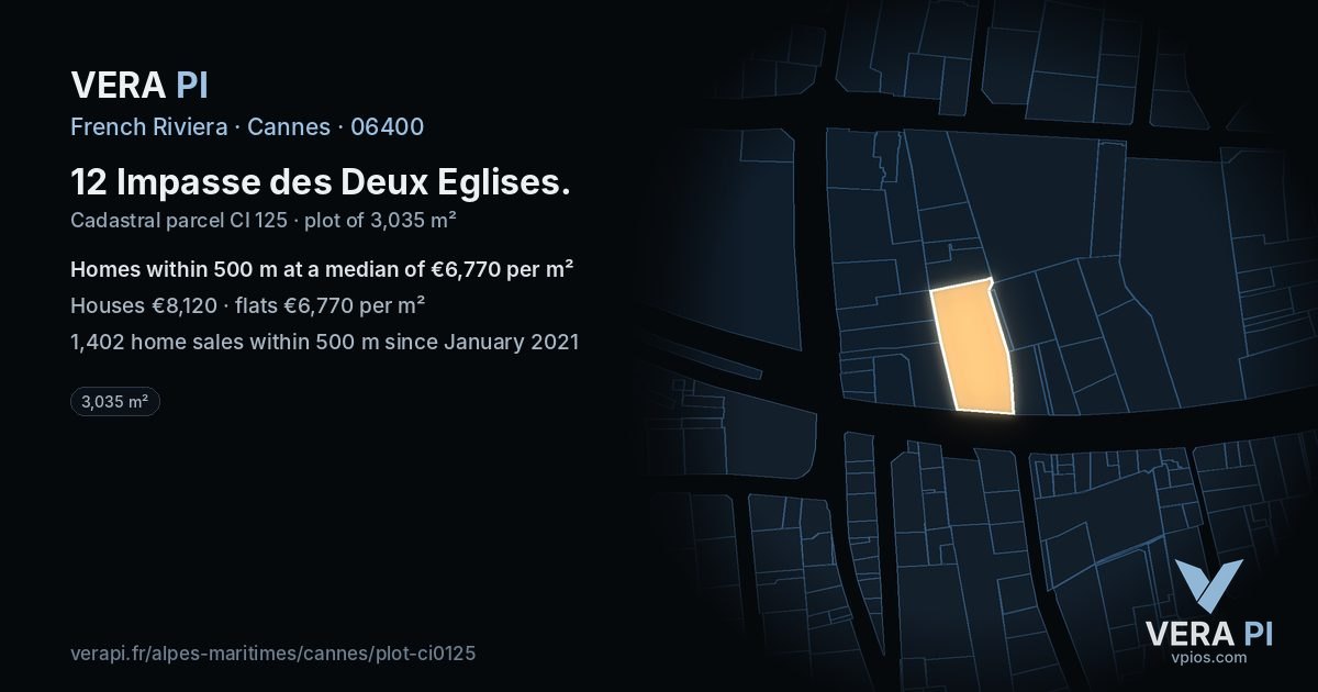 12 Impasse des Deux Eglises, Cannes at night – the plot lit, the parcels around coloured by the prices near them
