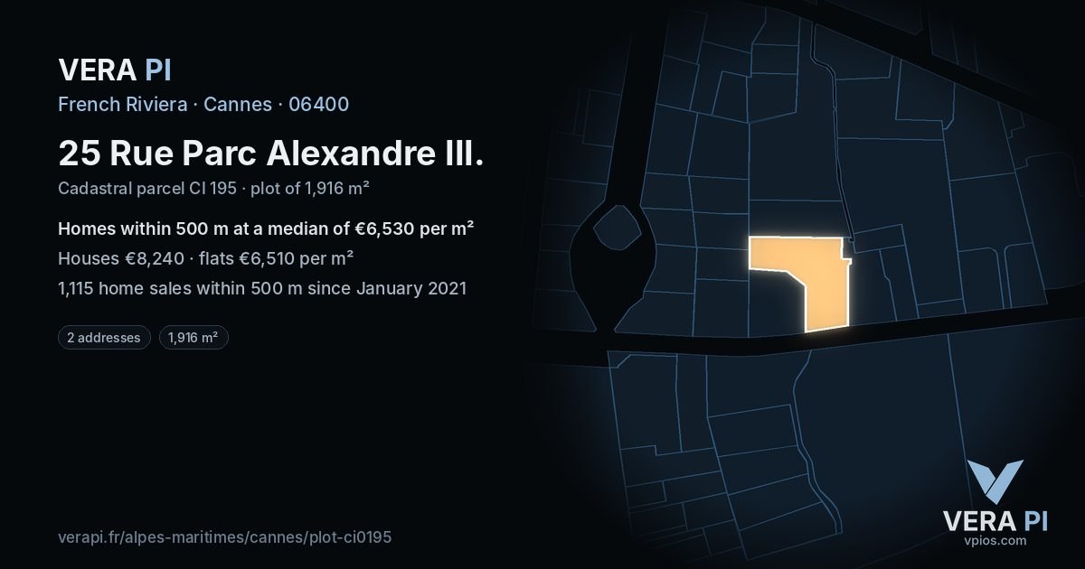 25 Rue Parc Alexandre III, Cannes at night – the plot lit, the parcels around coloured by the prices near them