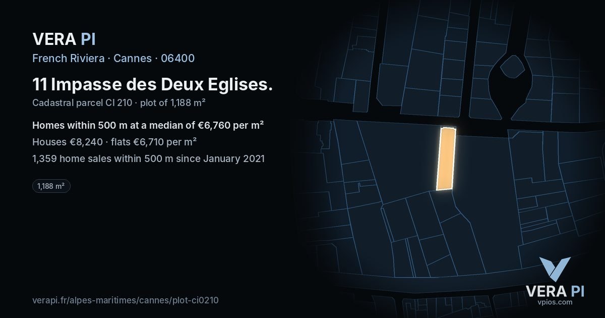 11 Impasse des Deux Eglises, Cannes at night – the plot lit, the parcels around coloured by the prices near them
