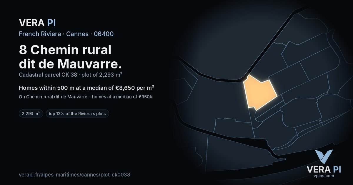 8 Chemin rural dit de Mauvarre, Cannes at night – the plot lit, the parcels around coloured by the prices near them