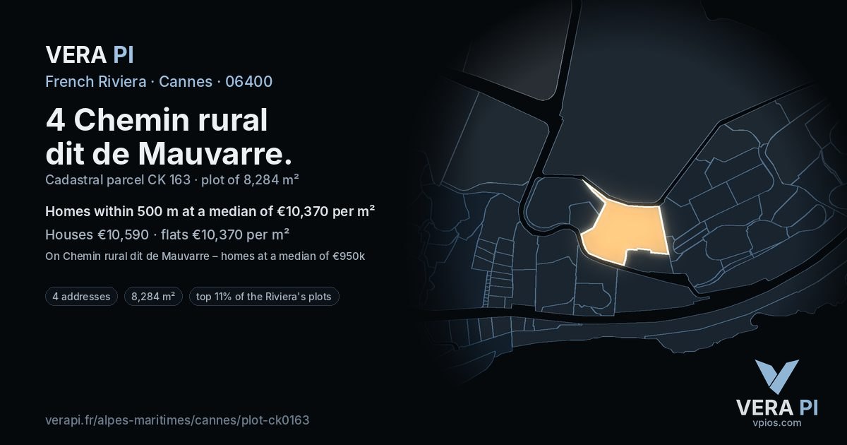 4 Chemin rural dit de Mauvarre, Cannes at night – the plot lit, the parcels around coloured by the prices near them
