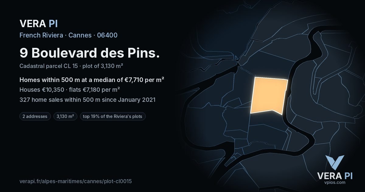 9 Boulevard des Pins, Cannes at night – the plot lit, the parcels around coloured by the prices near them