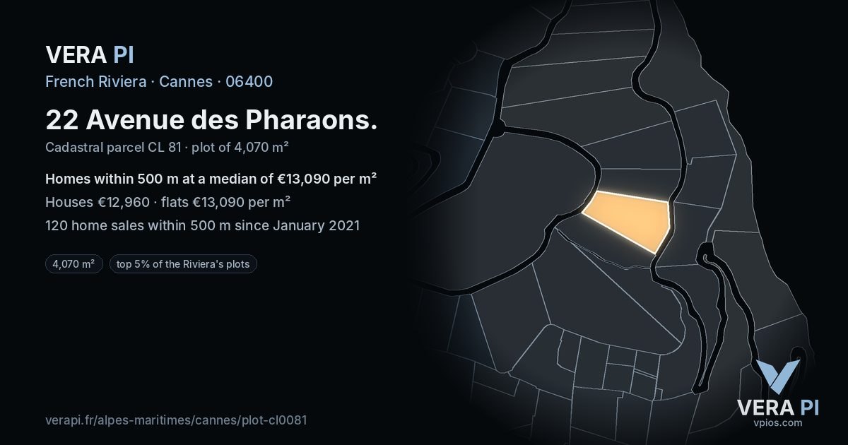 22 Avenue des Pharaons, Cannes at night – the plot lit, the parcels around coloured by the prices near them