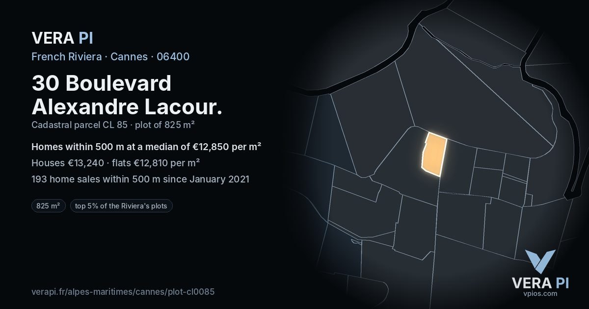 30 Boulevard Alexandre Lacour, Cannes at night – the plot lit, the parcels around coloured by the prices near them