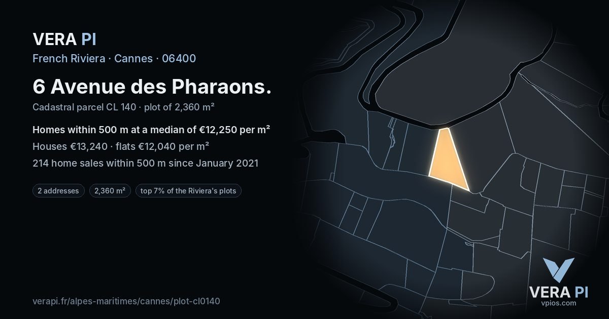 6 Avenue des Pharaons, Cannes at night – the plot lit, the parcels around coloured by the prices near them