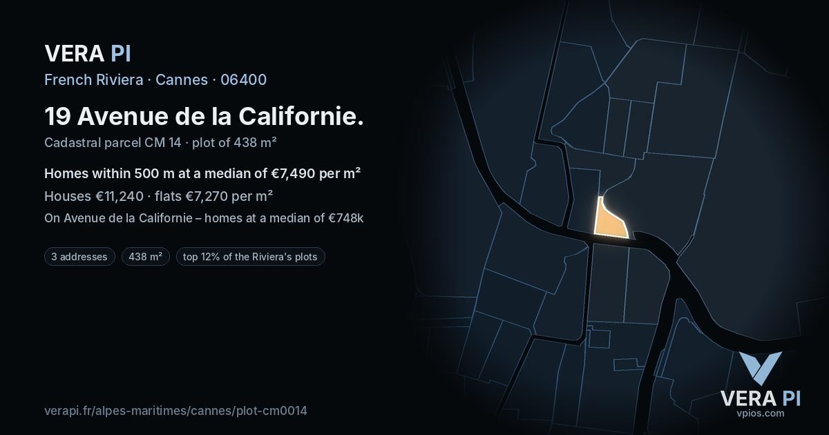 19 Avenue de la Californie, Cannes at night – the plot lit, the parcels around coloured by the prices near them