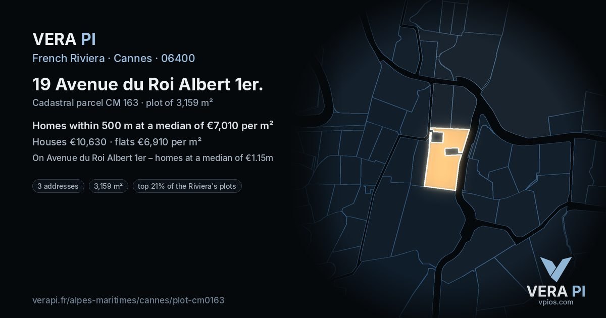 19 Avenue du Roi Albert 1er, Cannes at night – the plot lit, the parcels around coloured by the prices near them