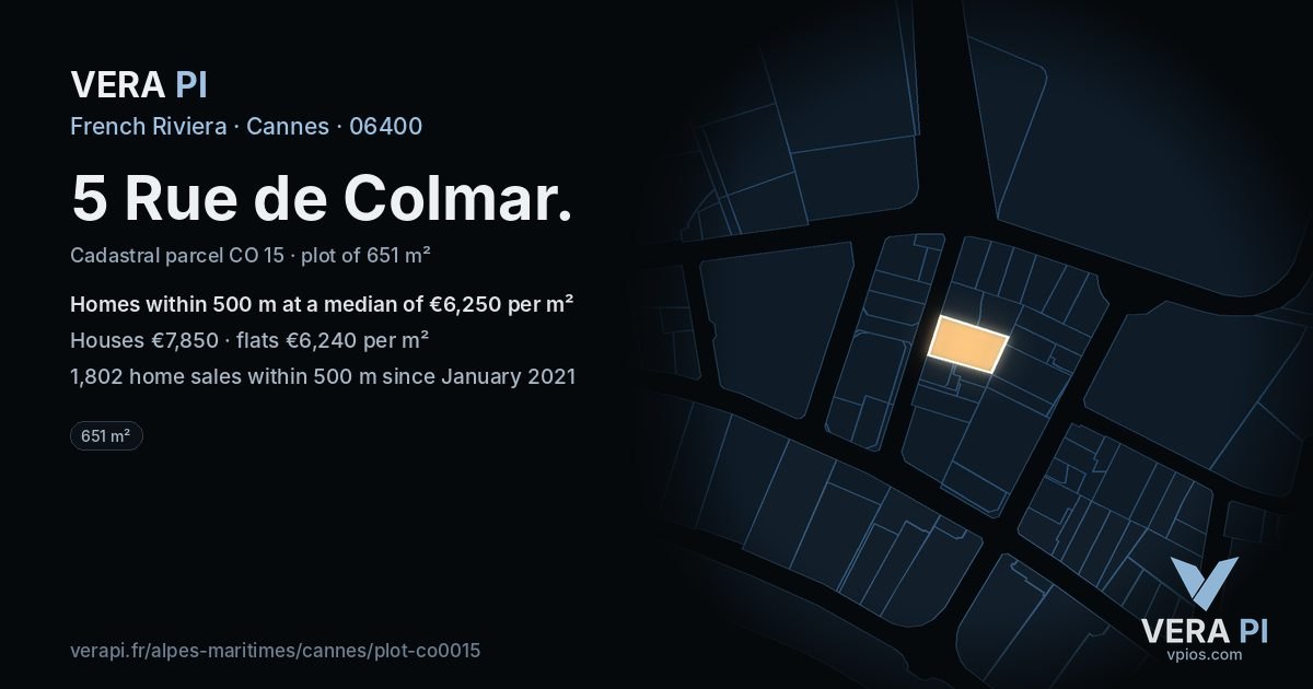 5 Rue de Colmar, Cannes at night – the plot lit, the parcels around coloured by the prices near them