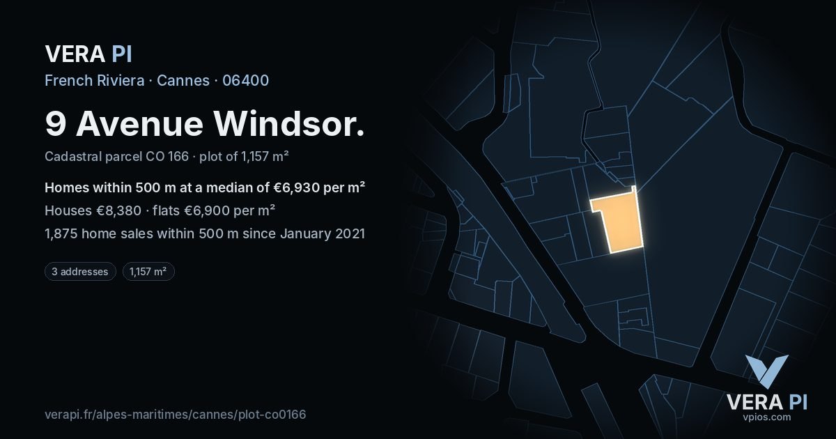 9 Avenue Windsor, Cannes at night – the plot lit, the parcels around coloured by the prices near them