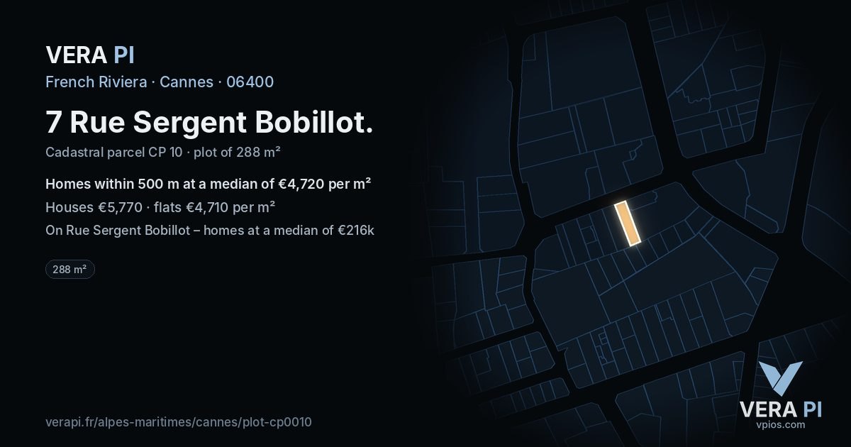 7 Rue Sergent Bobillot, Cannes at night – the plot lit, the parcels around coloured by the prices near them
