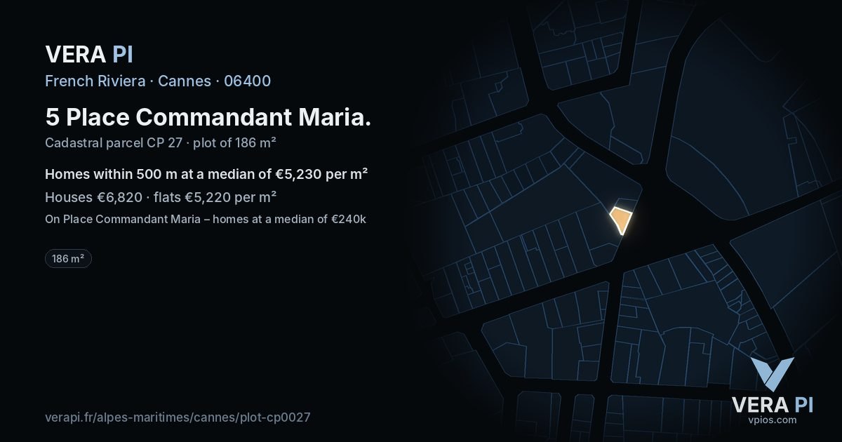 5 Place Commandant Maria, Cannes at night – the plot lit, the parcels around coloured by the prices near them