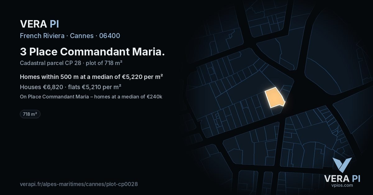 3 Place Commandant Maria, Cannes at night – the plot lit, the parcels around coloured by the prices near them