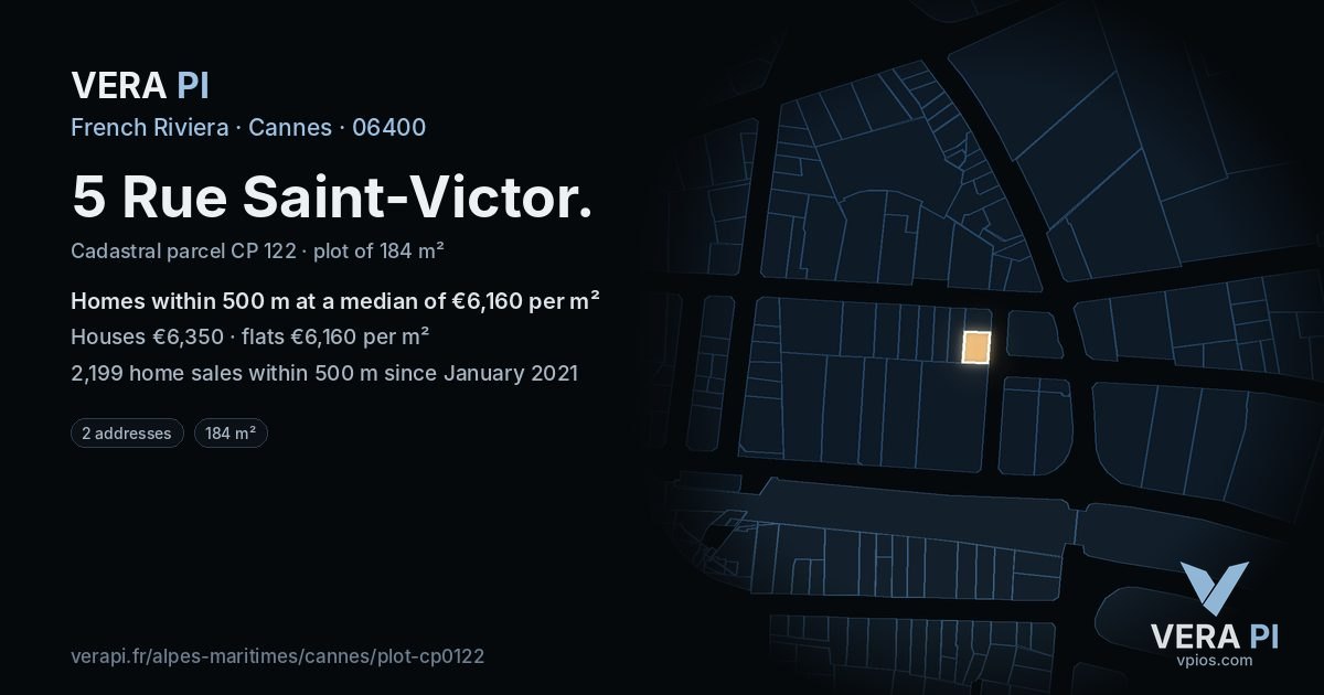 5 Rue Saint-Victor, Cannes at night – the plot lit, the parcels around coloured by the prices near them