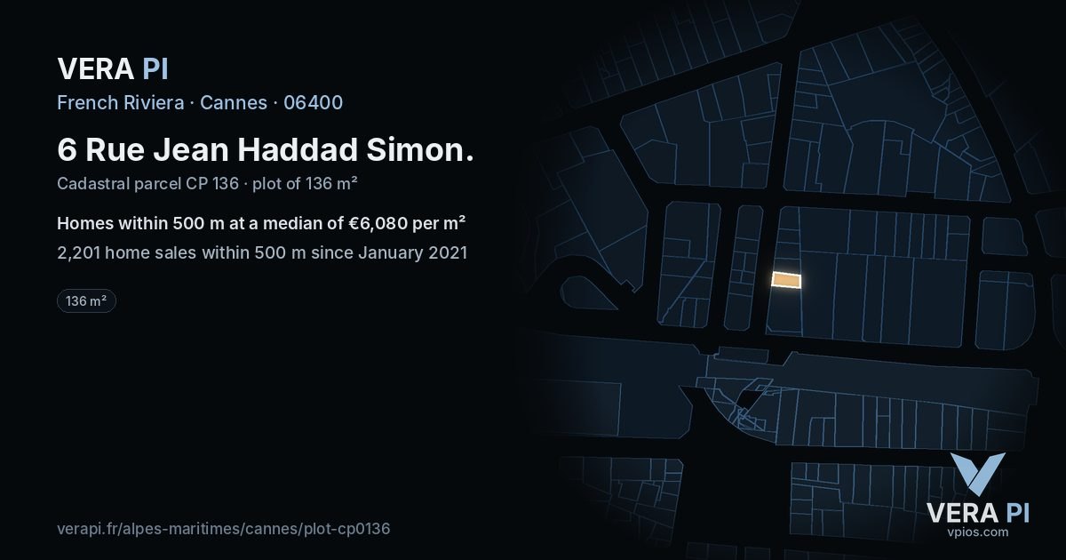 6 Rue Jean Haddad Simon, Cannes at night – the plot lit, the parcels around coloured by the prices near them
