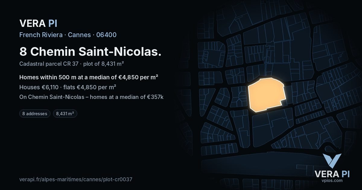 8 Chemin Saint-Nicolas, Cannes at night – the plot lit, the parcels around coloured by the prices near them