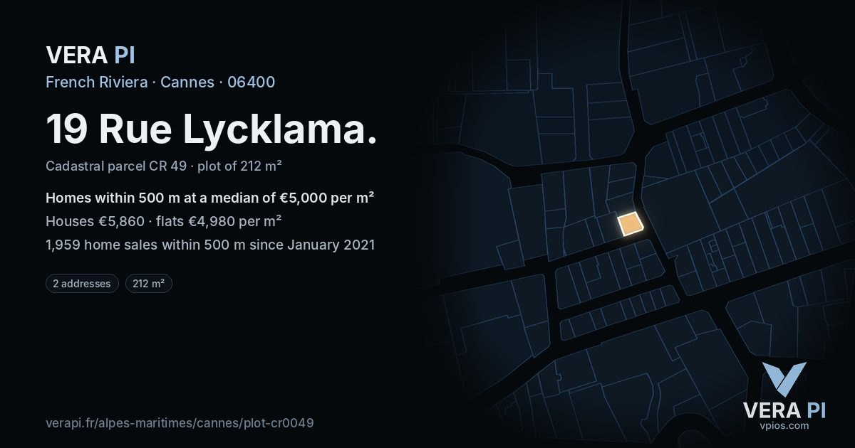 19 Rue Lycklama, Cannes at night – the plot lit, the parcels around coloured by the prices near them