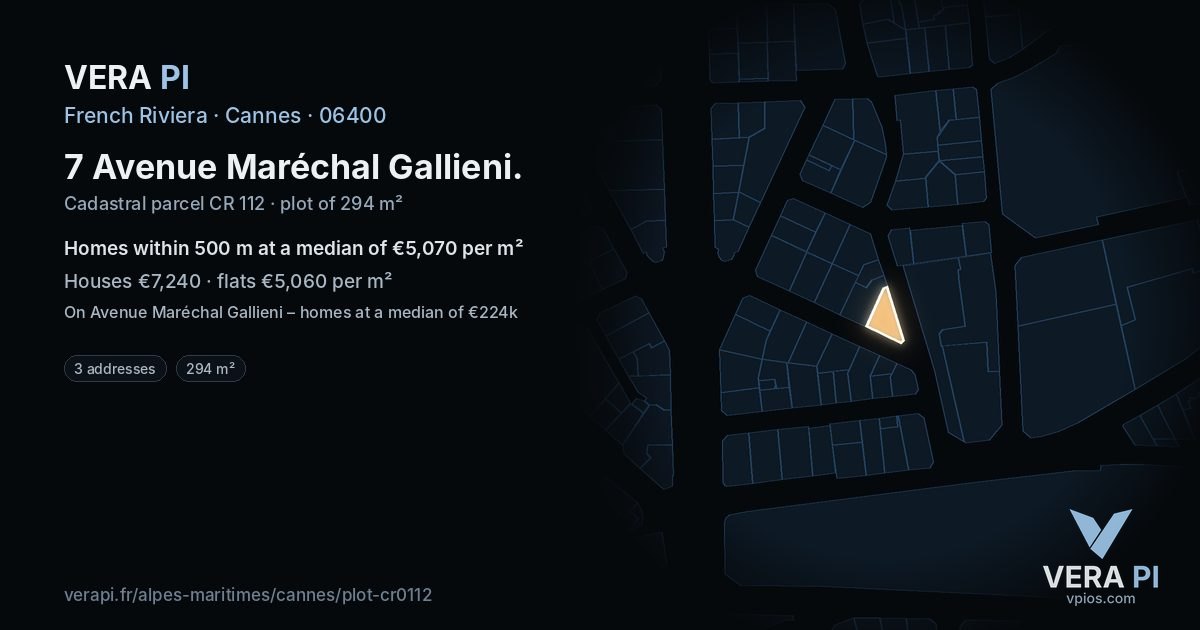 7 Avenue Maréchal Gallieni, Cannes at night – the plot lit, the parcels around coloured by the prices near them