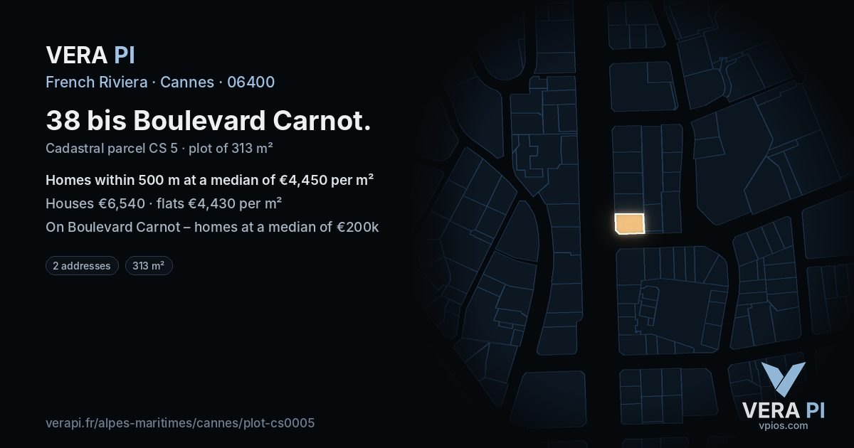 38 bis Boulevard Carnot, Cannes at night – the plot lit, the parcels around coloured by the prices near them
