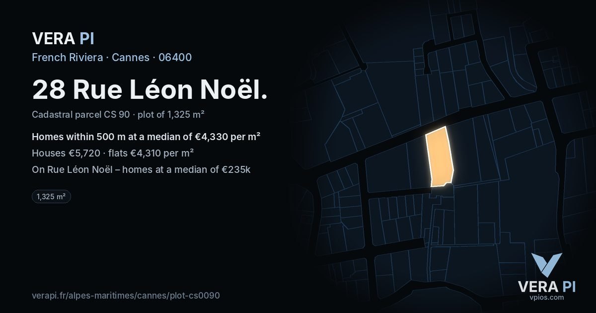 28 Rue Léon Noël, Cannes at night – the plot lit, the parcels around coloured by the prices near them