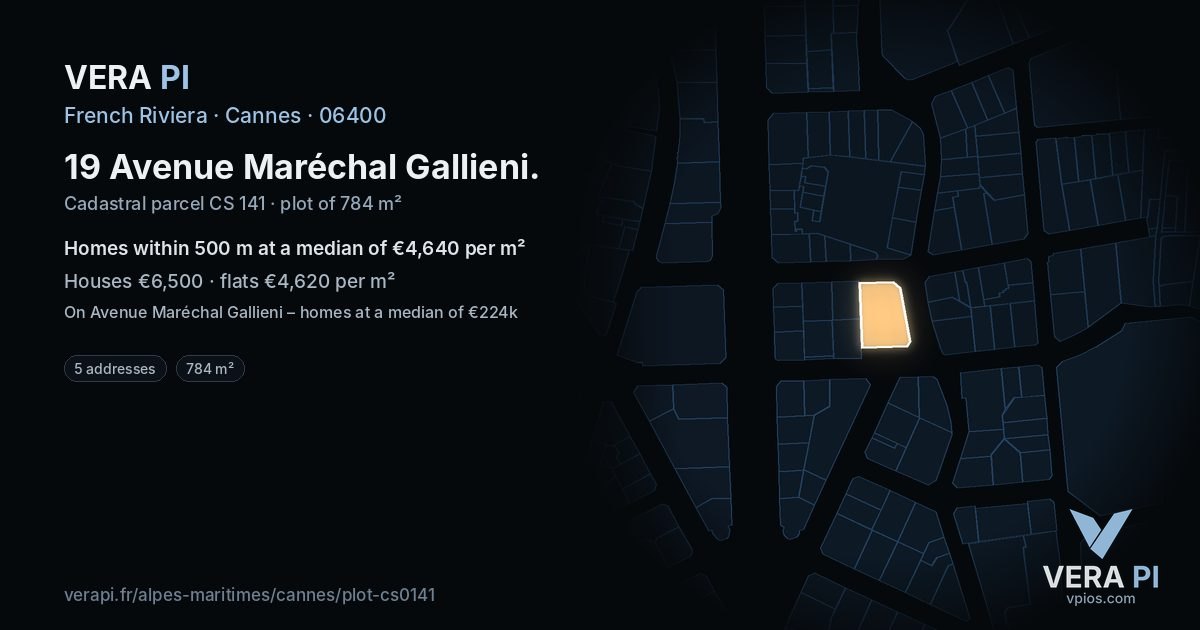 19 Avenue Maréchal Gallieni, Cannes at night – the plot lit, the parcels around coloured by the prices near them