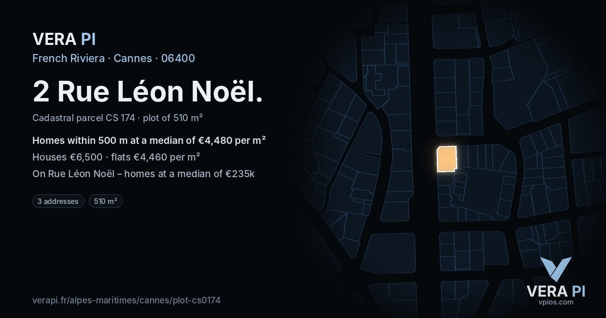 2 Rue Léon Noël, Cannes at night – the plot lit, the parcels around coloured by the prices near them