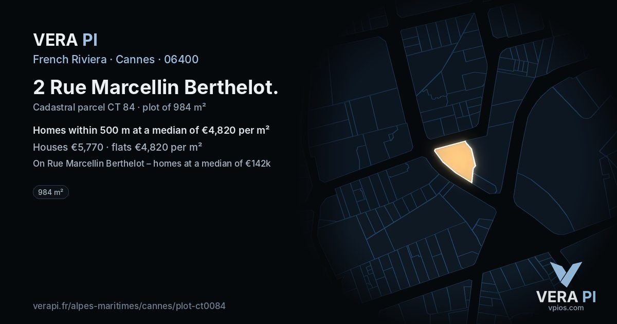 2 Rue Marcellin Berthelot, Cannes at night – the plot lit, the parcels around coloured by the prices near them