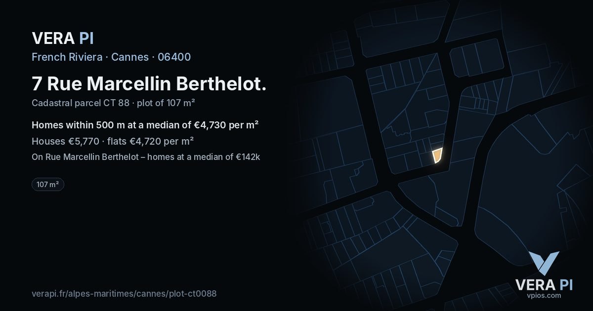 7 Rue Marcellin Berthelot, Cannes at night – the plot lit, the parcels around coloured by the prices near them