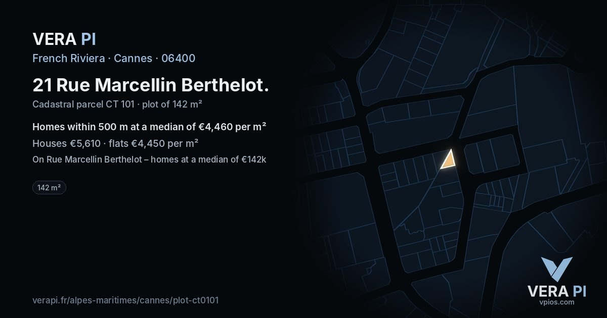 21 Rue Marcellin Berthelot, Cannes at night – the plot lit, the parcels around coloured by the prices near them