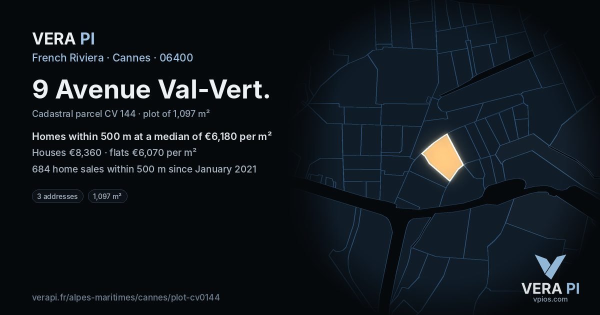 9 Avenue Val-Vert, Cannes at night – the plot lit, the parcels around coloured by the prices near them