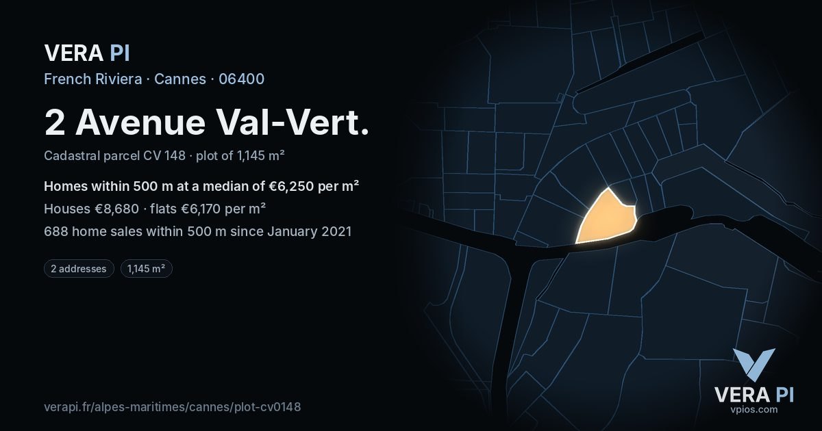 2 Avenue Val-Vert, Cannes at night – the plot lit, the parcels around coloured by the prices near them