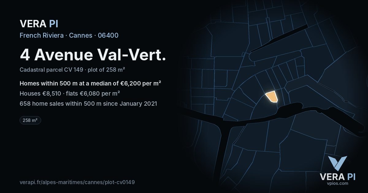 4 Avenue Val-Vert, Cannes at night – the plot lit, the parcels around coloured by the prices near them
