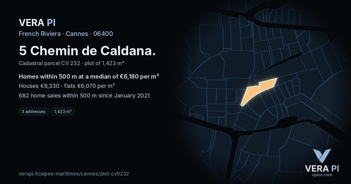 5 Chemin de Caldana, Cannes at night – the plot lit, the parcels around coloured by the prices near them