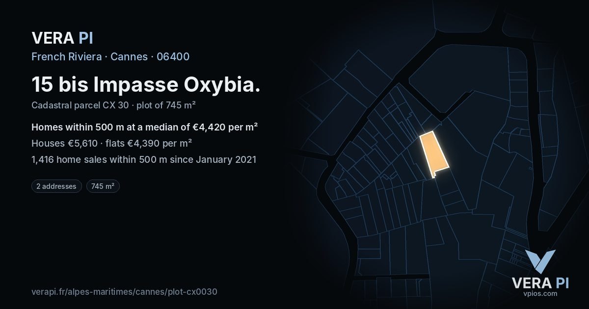 15 bis Impasse Oxybia, Cannes at night – the plot lit, the parcels around coloured by the prices near them