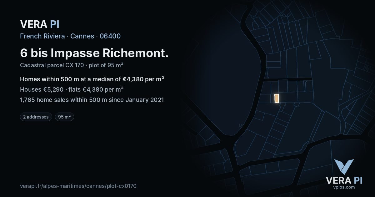 6 bis Impasse Richemont, Cannes at night – the plot lit, the parcels around coloured by the prices near them
