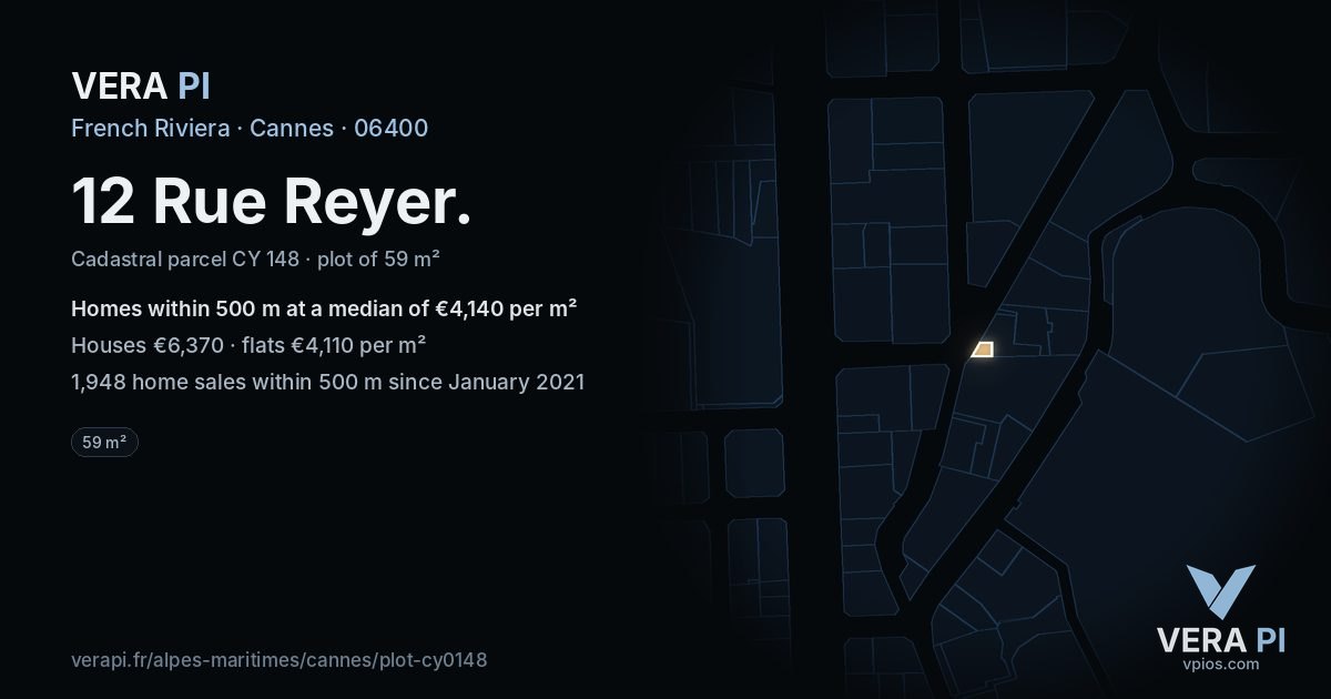 12 Rue Reyer, Cannes at night – the plot lit, the parcels around coloured by the prices near them