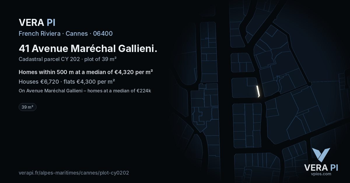 41 Avenue Maréchal Gallieni, Cannes at night – the plot lit, the parcels around coloured by the prices near them