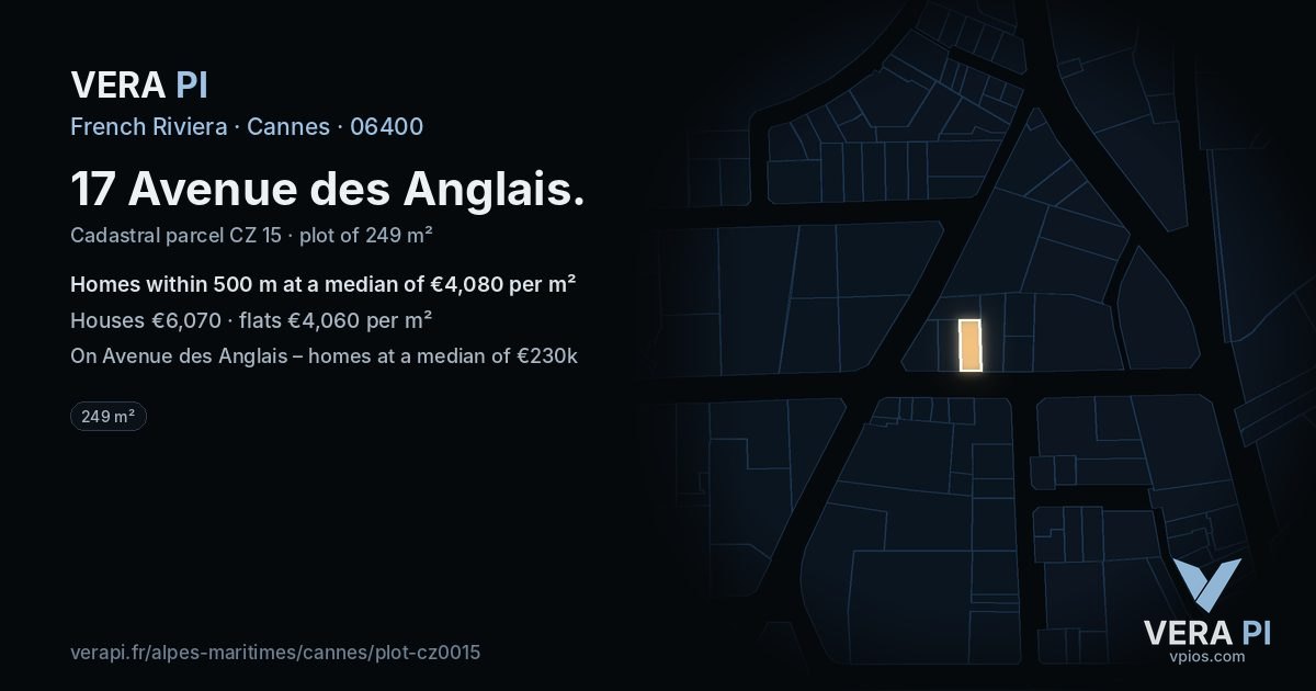 17 Avenue des Anglais, Cannes at night – the plot lit, the parcels around coloured by the prices near them