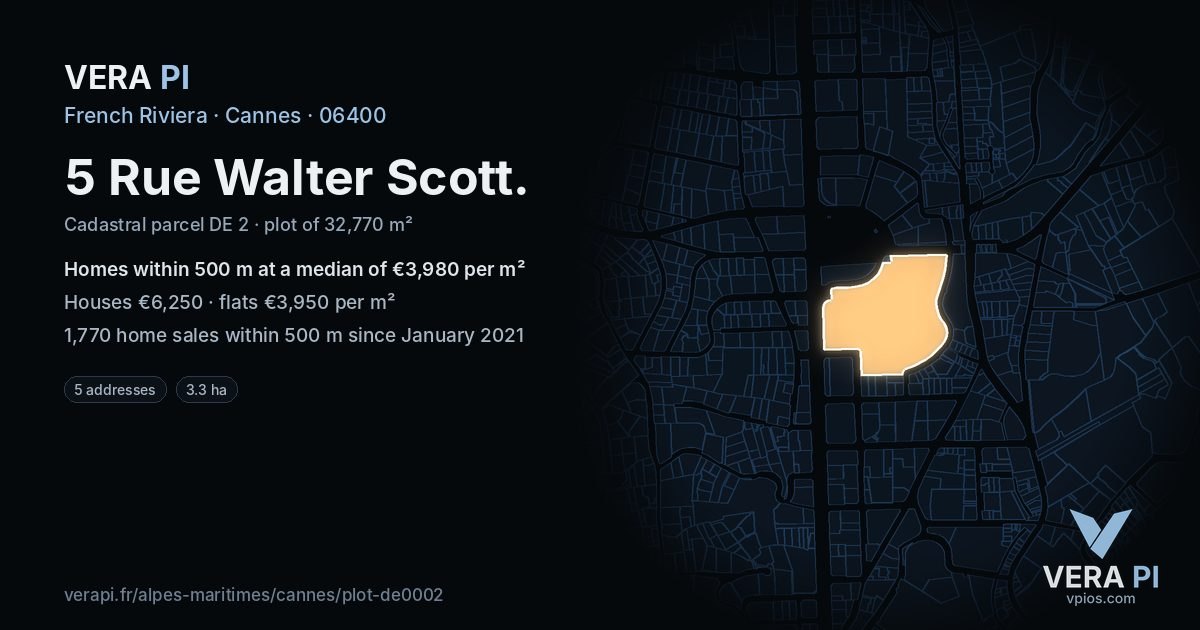 5 Rue Walter Scott, Cannes at night – the plot lit, the parcels around coloured by the prices near them