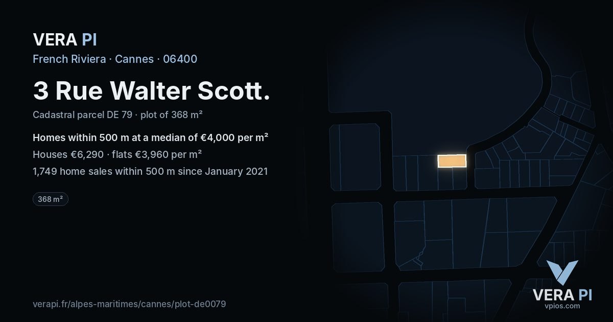 3 Rue Walter Scott, Cannes at night – the plot lit, the parcels around coloured by the prices near them