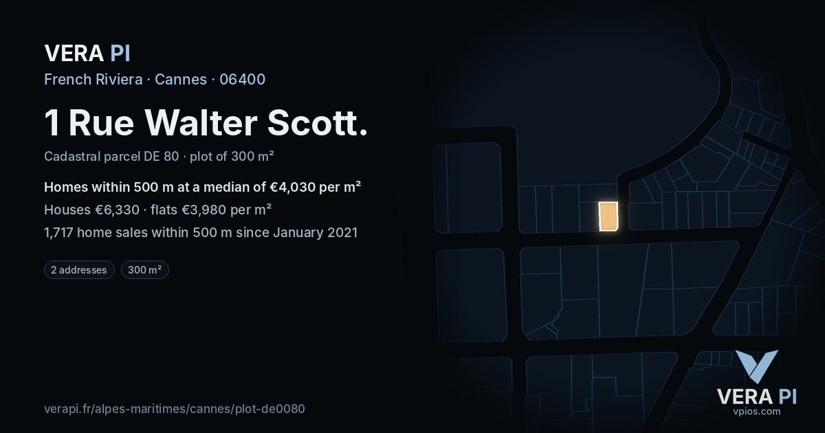 1 Rue Walter Scott, Cannes at night – the plot lit, the parcels around coloured by the prices near them