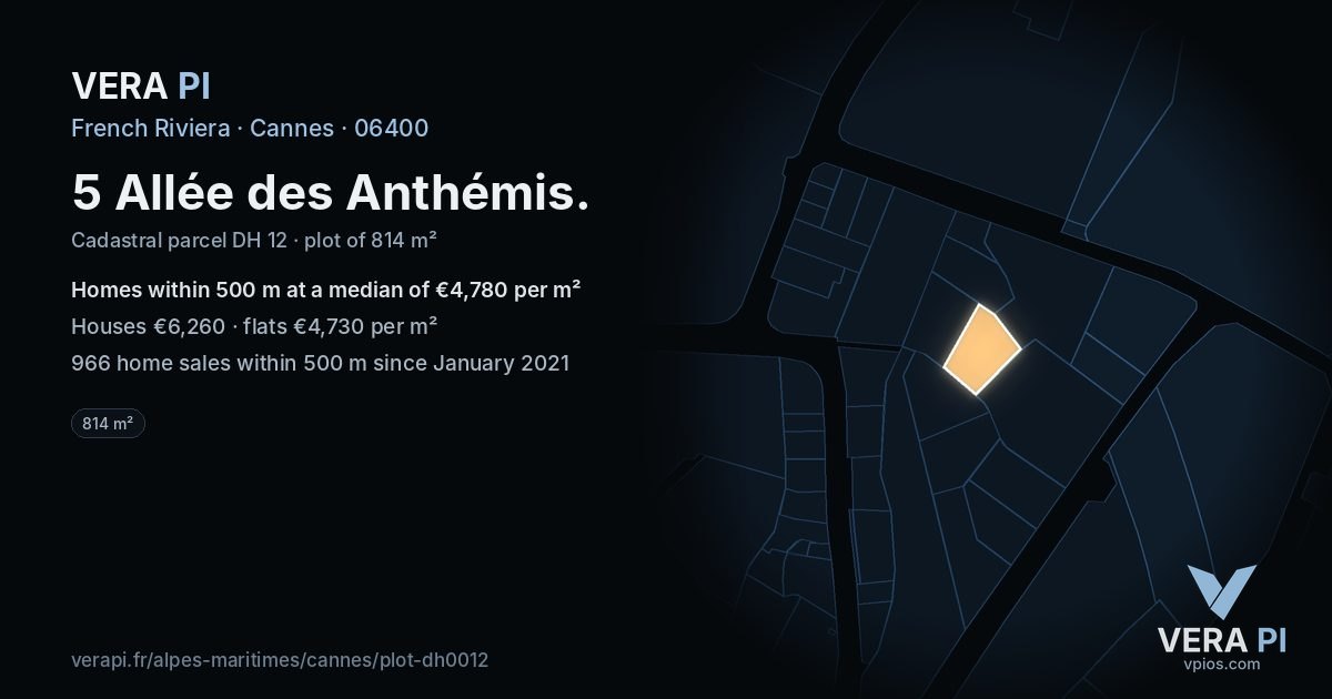 5 Allée des Anthémis, Cannes at night – the plot lit, the parcels around coloured by the prices near them