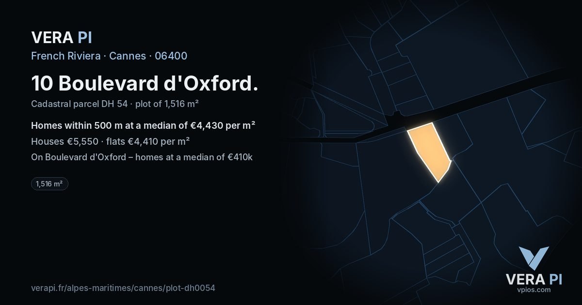 10 Boulevard d'Oxford, Cannes at night – the plot lit, the parcels around coloured by the prices near them