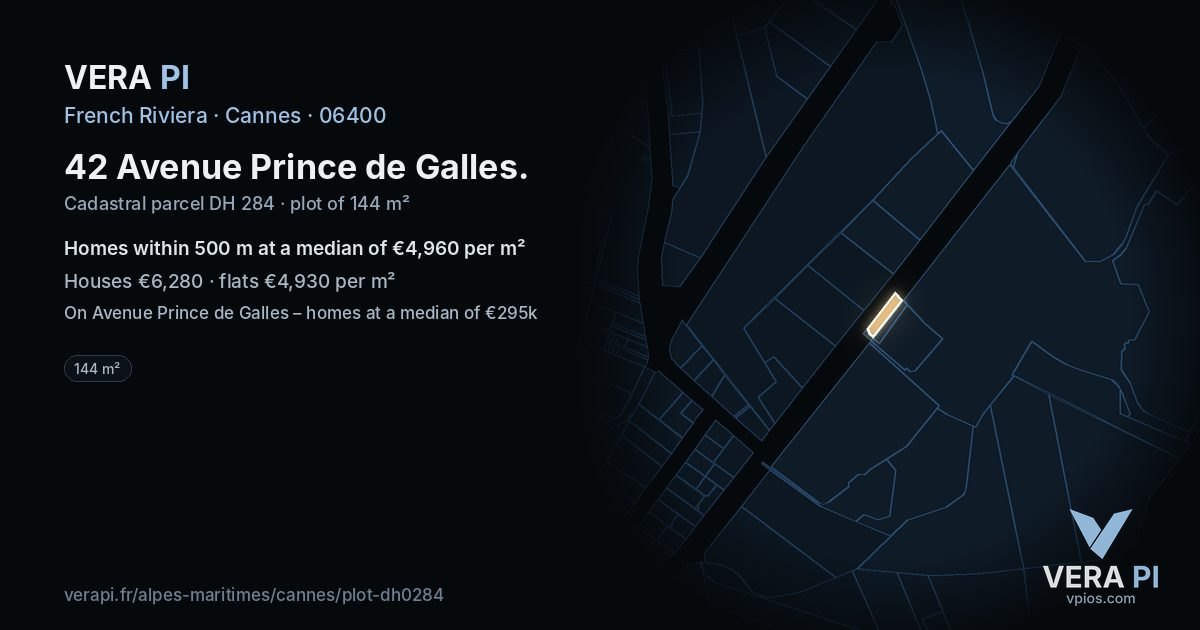 42 Avenue Prince de Galles, Cannes at night – the plot lit, the parcels around coloured by the prices near them