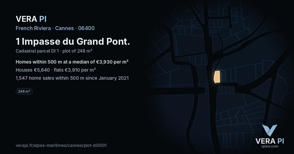 1 Impasse du Grand Pont, Cannes at night – the plot lit, the parcels around coloured by the prices near them