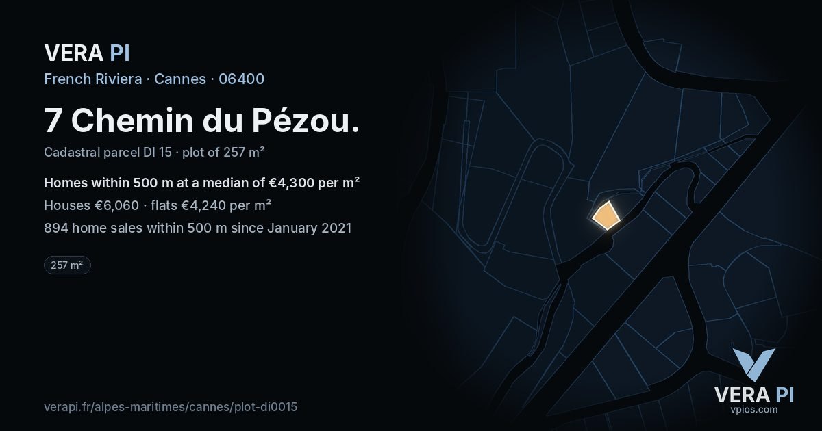 7 Chemin du Pézou, Cannes at night – the plot lit, the parcels around coloured by the prices near them