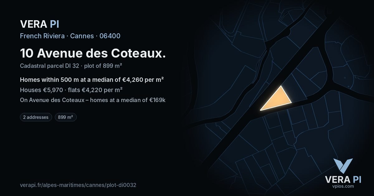 10 Avenue des Coteaux, Cannes at night – the plot lit, the parcels around coloured by the prices near them