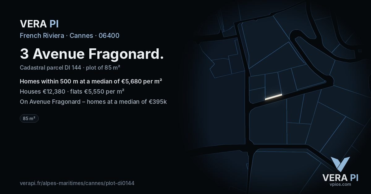 3 Avenue Fragonard, Cannes at night – the plot lit, the parcels around coloured by the prices near them