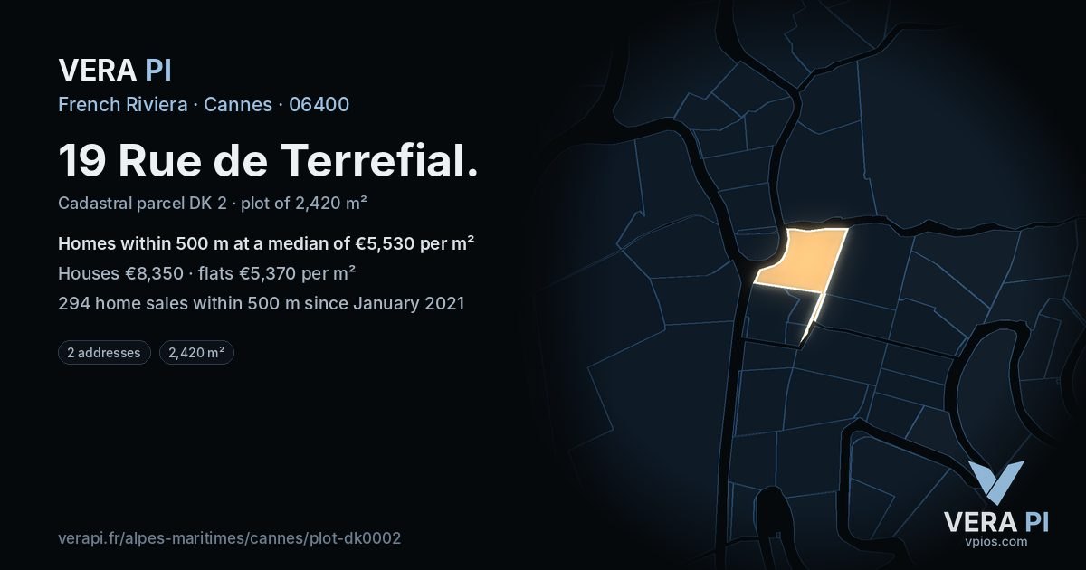 19 Rue de Terrefial, Cannes at night – the plot lit, the parcels around coloured by the prices near them
