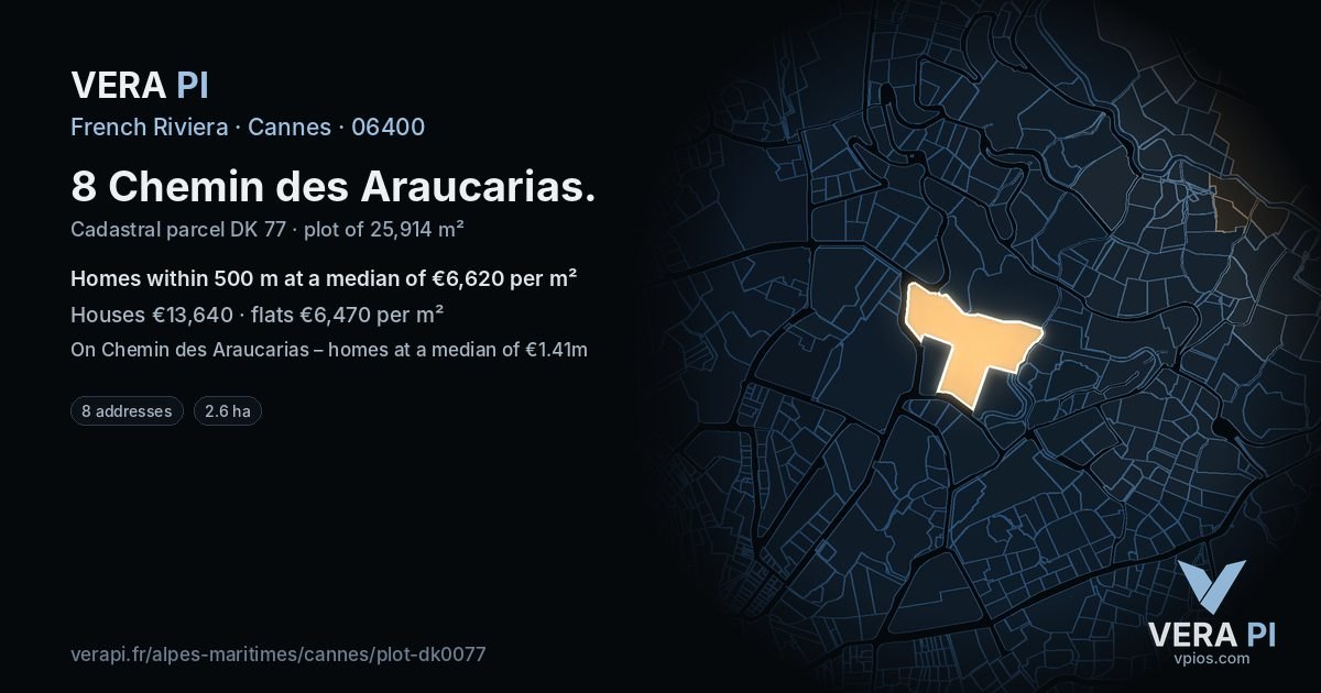 8 Chemin des Araucarias, Cannes at night – the plot lit, the parcels around coloured by the prices near them