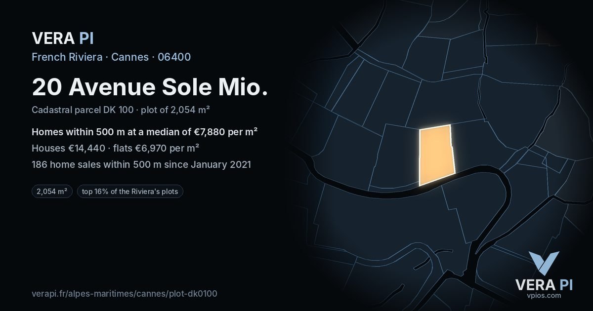 20 Avenue Sole Mio, Cannes at night – the plot lit, the parcels around coloured by the prices near them
